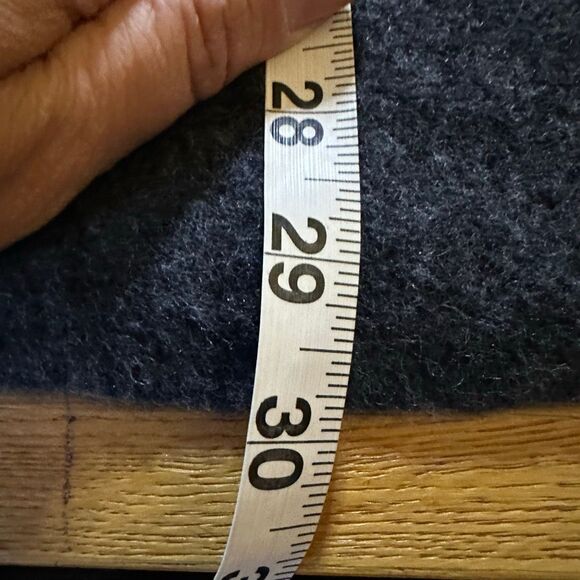 NWT Uniqlo Soufflé Yarn flare skirt medium wool Blend - Picture 4 of 6